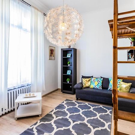 Apartament Z Antresola Przy Rynku Daire Wroclaw Dış mekan fotoğraf